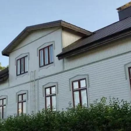 Nummen Ullakko, Vanhan Rauman Kupeessa Daire