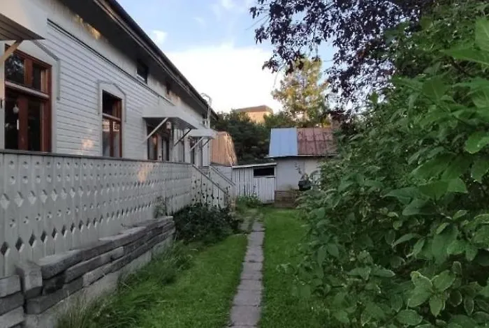 Nummen Ullakko, Vanhan Rauman Kupeessa Апартаменты Раума